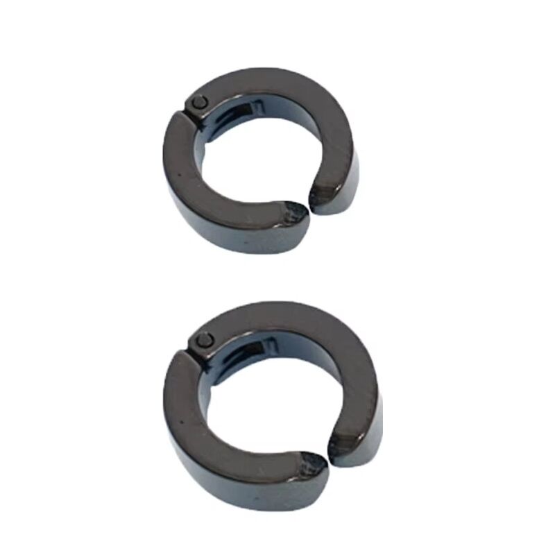 Erkek Küpesi - 2 Adet Siyah Çelik Kıstırmalı Küpe Paslanmaz Atmaz Çelik Siyah Küpe