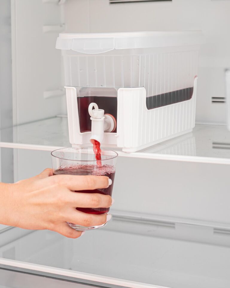 Beyaz Buzdolabı İçi Musluklu Ayaklı Su -Limonata - İçecek Sebili Piknik Bidonu 4 LT