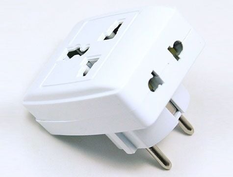 Seyahat Tipi Universal Çoklu Priz Adaptörü